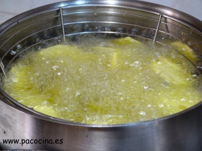 Freir patatas Freir patatas