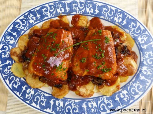 Bacalao en salsa de pimientos rojos final Bacalao en salsa de pimientos rojos final