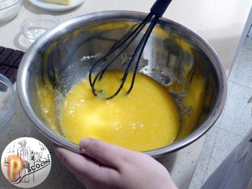 Brownie batir huevos y azúcar Brownie batir huevos y azúcar