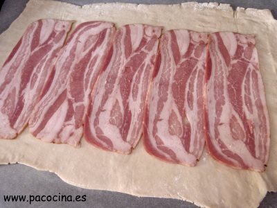 Empanada mixta con manzana bacon Empanada mixta con manzana bacon