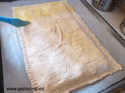 Empanada mixta con manzana pintar Empanada mixta con manzana pintar