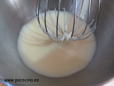 Magdalenas sin azúcar batir Magdalenas sin azúcar batir