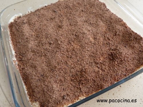 Tiramisú soletillas, crema y chocolate Tiramisú soletillas, crema y chocolate