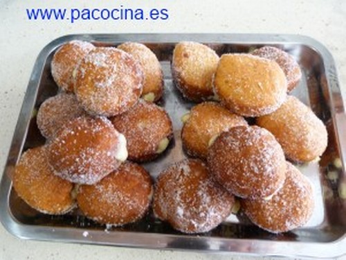 Bambas rellenas de crema Bambas rellenas de crema