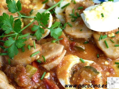 Criadillas de tierra en tomatá Criadillas de tierra en tomatá