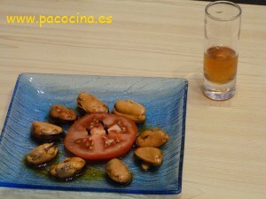 Mejillones en escabeche Mejillones en escabeche