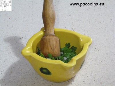 Muslos de pollo asados majado Muslos de pollo asados majado