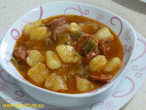 Patatas con chorizo Patatas con chorizo