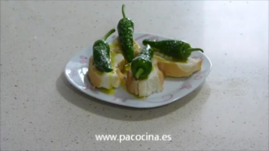 Pimientos al estilo de mi abuelo Miguel Pimientos al estilo de mi abuelo Miguel