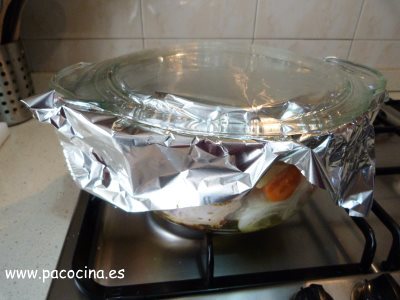 Pollo a la mostaza, asado al estilo francés tapar Pollo a la mostaza, asado al estilo francés tapar